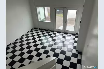 379 Derby Avenue #6B, West Haven, CT 06516 - Photo 10