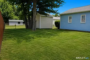 202 Crescent Dr, East Hartford, CT 06118 - Photo 28