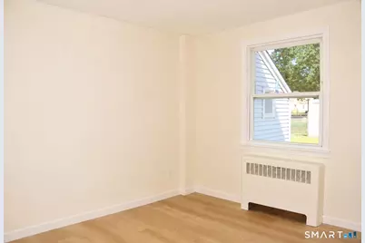 202 Crescent Drive, East Hartford, CT 06118 - Photo 18