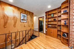 32 Hallsey Ln, Woodbridge, CT 06525 - Photo 28