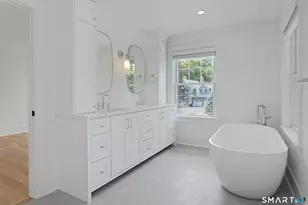 16R Old Stamford Rd, New Canaan, CT 06840 - Photo 18