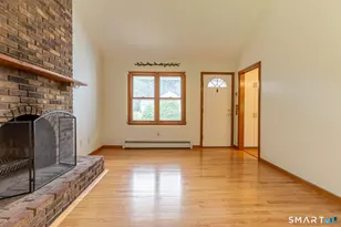 32 Bourbon St, South Windsor, CT 06074 - Photo 14