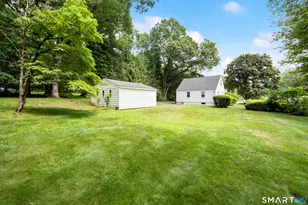 1105 Peck Ln, Cheshire, CT 06410 - Photo 2