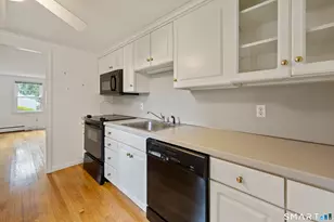 1105 Peck Ln, Cheshire, CT 06410 - Photo 6