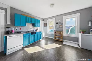 62 Poplar St, Waterbury, CT 06708 - Photo 10