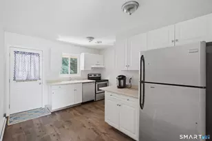1660 Farmington Ave, Farmington, CT 06085 - Photo 12