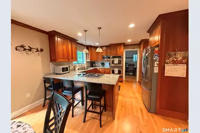 43 Applewood Lane #43, Avon, CT 06001 - Photo 6