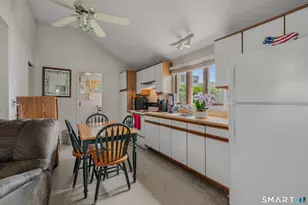 8 Swan Ave, Old Lyme, CT 06371 - Photo 14