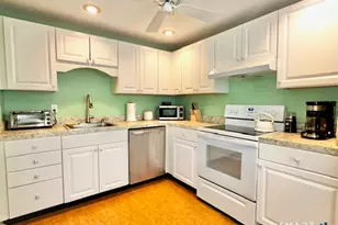 106 Heather Ridge, Shelton, CT 06484 - Photo 1