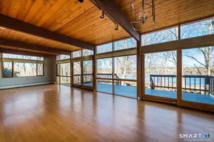 80 Skyline Dr, Groton, CT 06340 - Photo 2