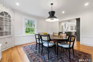 400 Quaker Ln N, West Hartford, CT 06119 - Photo 14