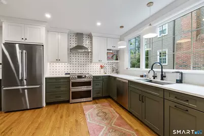 400 Quaker Lane North, West Hartford, CT 06119 - Photo 6