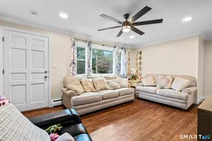 33 Allen Ave, Meriden, CT 06451 - Photo 6
