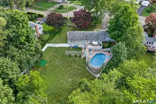 57 Ledgewood Dr, Norwalk, CT 06850 - Photo 4