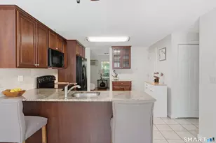 193 Deer Run Trail, Manchester, CT 06042 - Photo 8