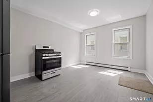 343 Pearl St, Bridgeport, CT 06608 - Photo 6
