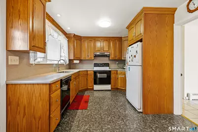 124 Elliott Road, Trumbull, CT 06611 - Photo 10