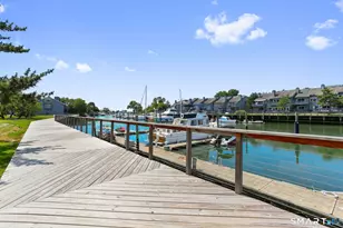 1 Island Dr, Norwalk, CT 06855 - Photo 26