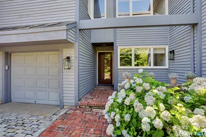 1 Island Drive #9, Norwalk, CT 06855 - Photo 2