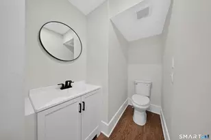 11 Hendrie Ct, Stamford, CT 06902 - Photo 24
