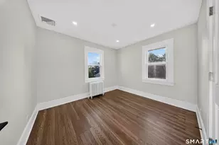 11 Hendrie Ct, Stamford, CT 06902 - Photo 20