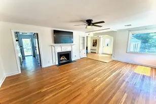 16 Windy Ridge, Trumbull, CT 06611 - Photo 4