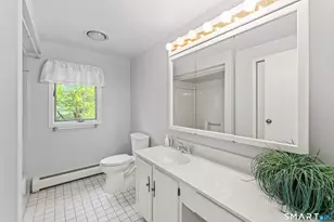 89 Cranbury Dr, Trumbull, CT 06611 - Photo 28
