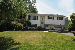 18 Country Club Rd, Norwalk, CT 06851 - Photo 1