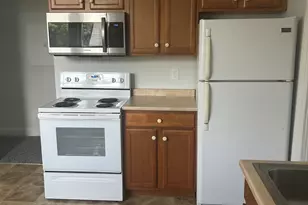 304 Caroline St, Derby, CT 06418 - Photo 1