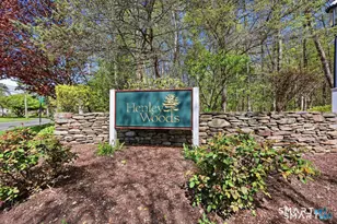 46 Henley Way, West Hartford, CT 06117 - Photo 4