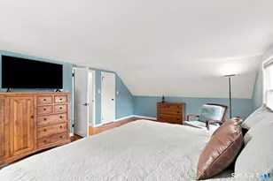 18 Redwood Dr, Bristol, CT 06010 - Photo 16