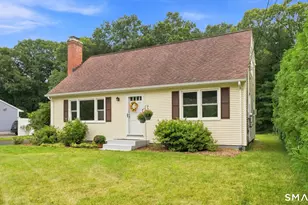 18 Redwood Dr, Bristol, CT 06010 - Photo 2