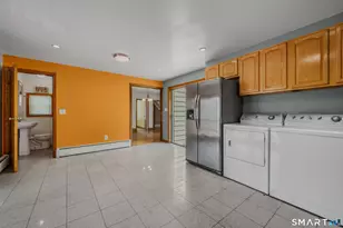 88 Roosevelt Ave, Norwich, CT 06360 - Photo 16