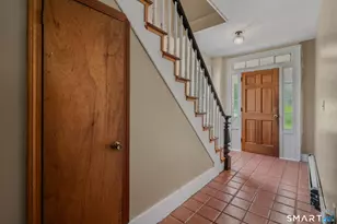 88 Roosevelt Ave, Norwich, CT 06360 - Photo 2