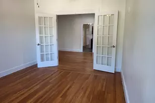 92 Anthony St, New Haven, CT 06515 - Photo 2