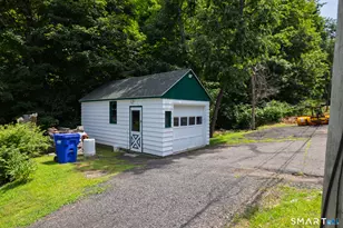 53 Broadview Heights, Thomaston, CT 06787 - Photo 10
