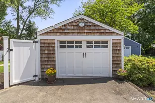 37 Cedar Crest Pl, Norwalk, CT 06854 - Photo 14