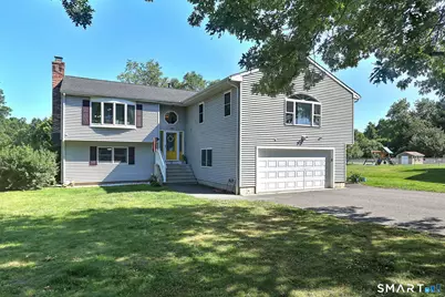 55 Londonderry Lane, Milford, CT 06460 - Photo 1