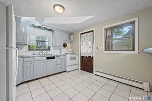 128 Capen St, Windsor, CT 06095 - Photo 4