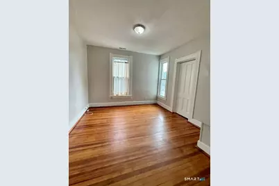 384 Gregory Street, Bridgeport, CT 06604 - Photo 8