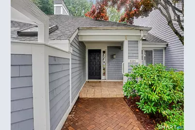 321 Lansdowne, Westport, CT 06880 - Photo 2