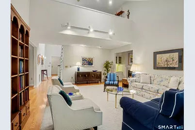 321 Lansdowne, Westport, CT 06880 - Photo 6