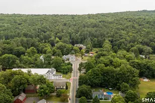 9 Mountain Rd, Barkhamsted, CT 06065 - Photo 32