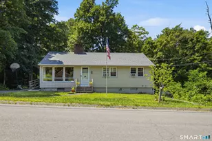 16 Pine St, Newtown, CT 06482 - Photo 2