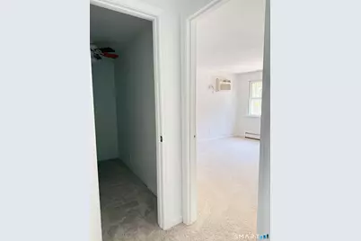 40 Grove Street #C, Manchester, CT 06042 - Photo 18