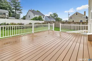 36 Pawtucket Ave, Shelton, CT 06484 - Photo 4