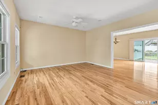36 Pawtucket Ave, Shelton, CT 06484 - Photo 16
