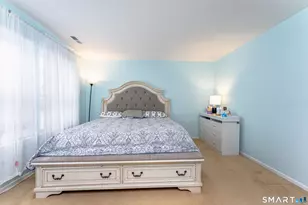 26 Greenview Ln, Milford, CT 06461 - Photo 12