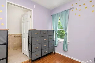 82 Leete St, West Haven, CT 06516 - Photo 32