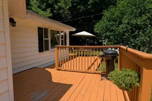 59 Hinckley St, Norwich, CT 06360 - Photo 6